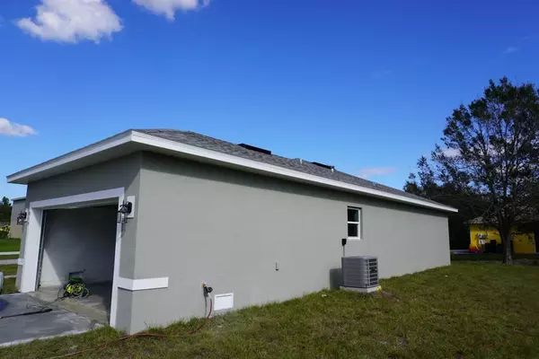 Poinciana, FL 34759,819 HAMSTER PL