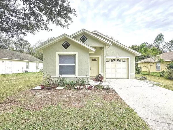 130 E PHELPS ST,  Groveland,  FL 34736