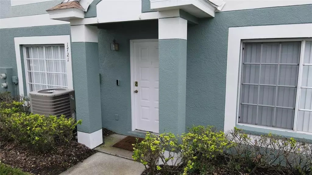 1721 FLUORSHIRE DR, Brandon, FL 33511