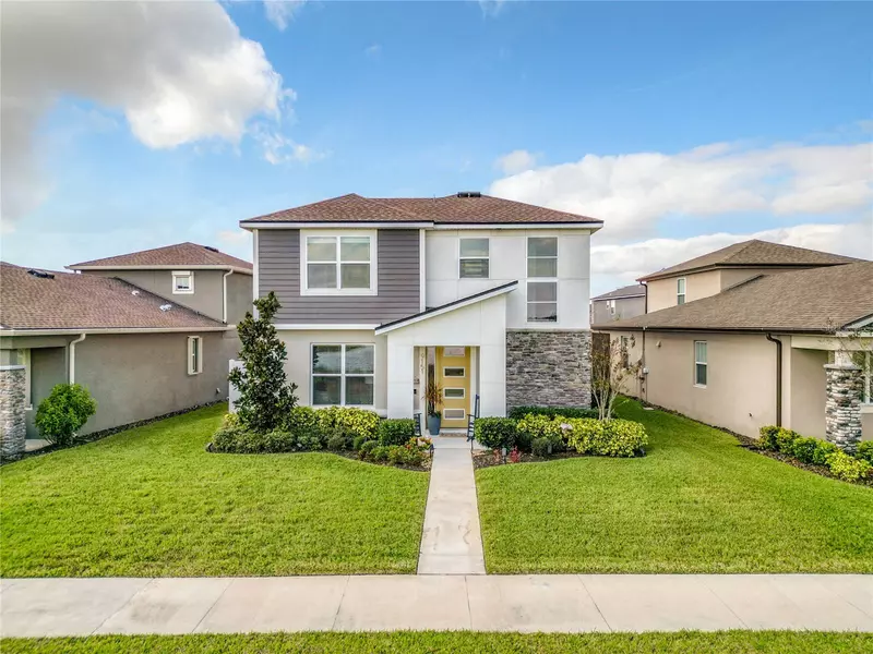 9151 LONGSHIP ALY, Orlando, FL 32832