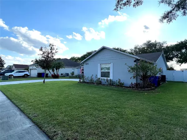 Saint Cloud, FL 34772,3251 SAWGRASS CREEK CIR