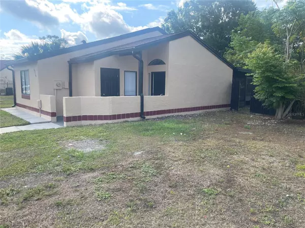 Orlando, FL 32807,618 GOLDEN SUNSHINE CIR