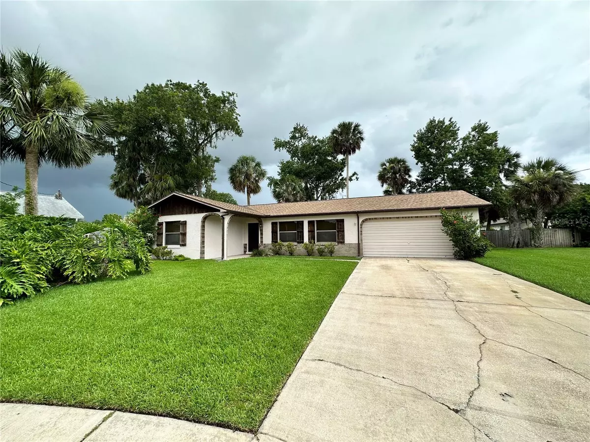 Ormond Beach, FL 32174,11 LAKEVIEW CIR