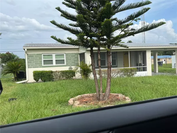 237 THOMAS AVE,  Frostproof,  FL 33843