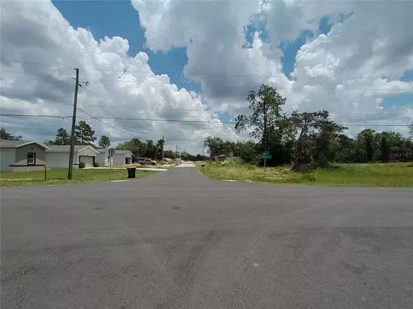 Poinciana, FL 34759,437 CARIBBEAN CT