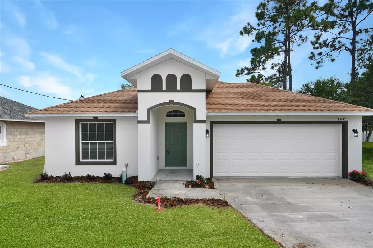 Poinciana, FL 34759,1409 HILLSBROUGH WAY