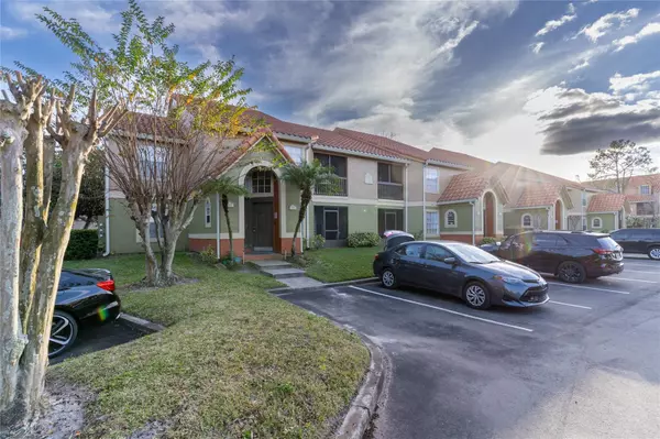 Kissimmee, FL 34741,437 FOUNTAINHEAD CIR #281