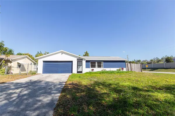 Poinciana, FL 34759,438 LONG DR