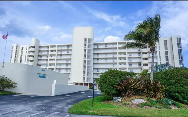 2225 HIGHWAY A1A #306, Indian Harbour Beach, FL 32937