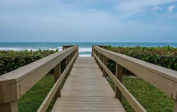 Indian Harbour Beach, FL 32937,2225 HIGHWAY A1A #306