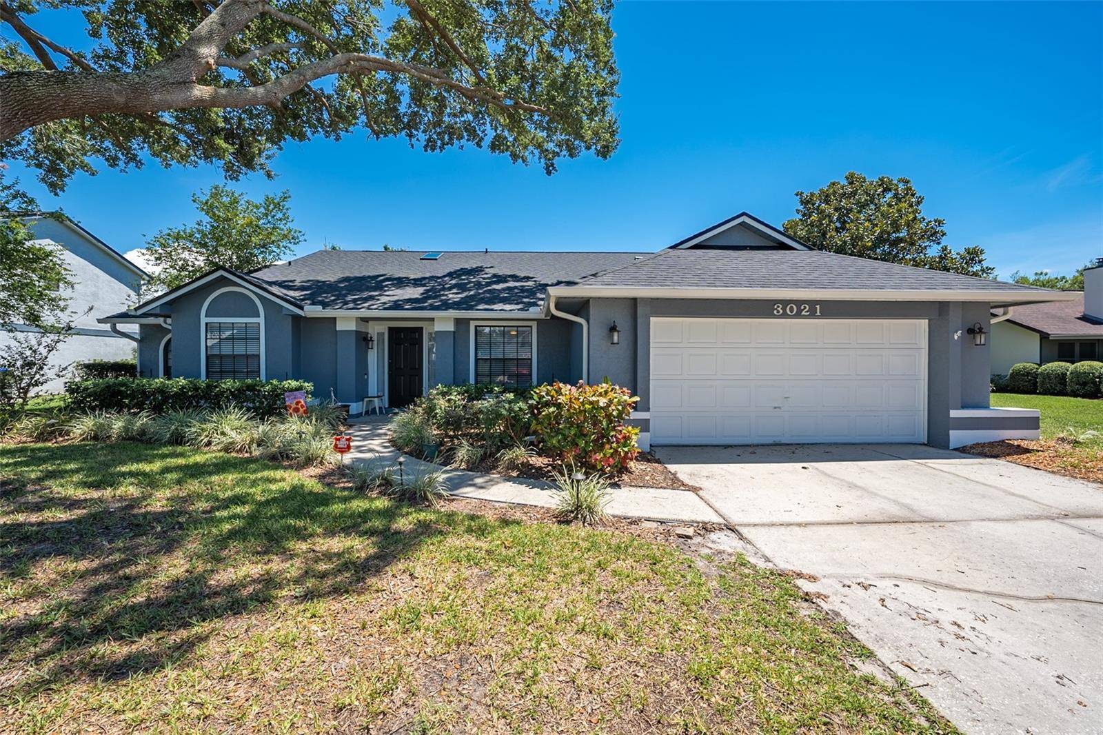 3021 CRESTED CIR,  Orlando,  FL 32837