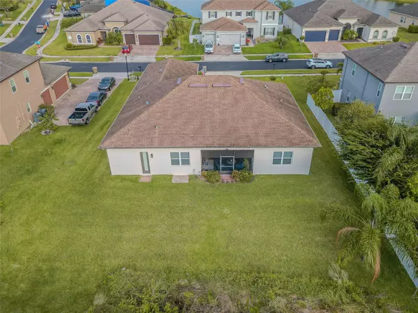 Kissimmee, FL 34744,2787 AUTUMN BREEZE WAY