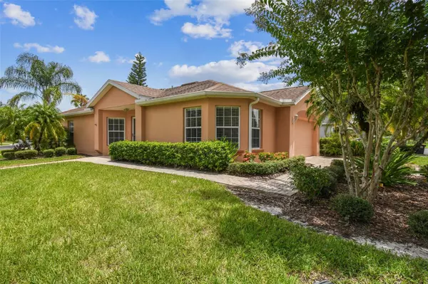 167 BELL TOWER XING W, Poinciana, FL 34759