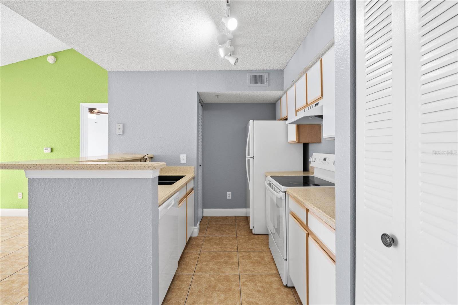 Kissimmee, FL 34741,2217 GRAND CAYMAN CT #1233
