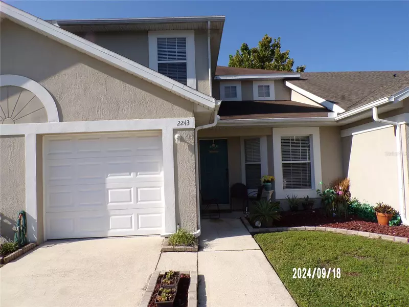 2243 CYPRESS KNEE LOOP, Kissimmee, FL 34743