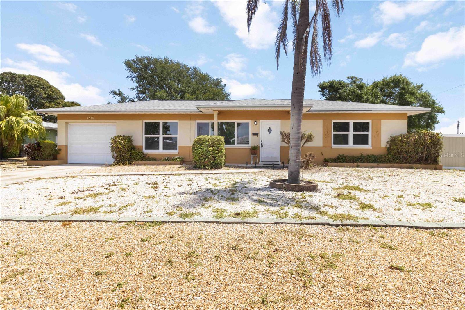 St Petersburg, FL 33713,1801 40TH ST N