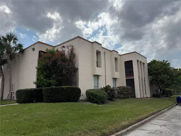 Altamonte Springs, FL 32701,544 ORANGE DR #10