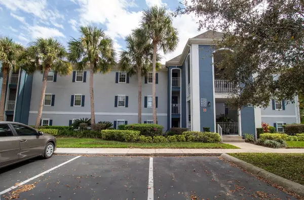 2304 CLUBSIDE DR #2304, Longwood, FL 32779