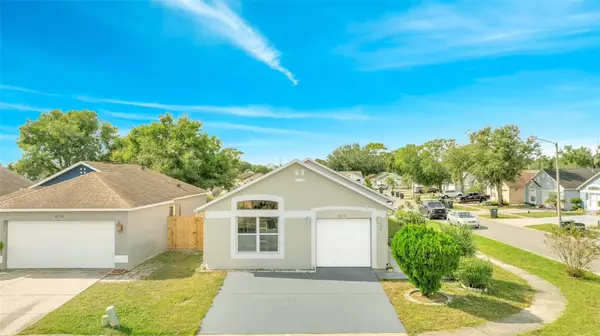 8250 GOLDEN CHICKASAW CIR, Orlando, FL 32825