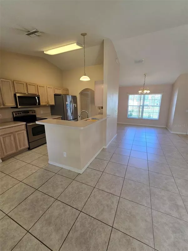 Poinciana, FL 34759,1441 SWIFT CT