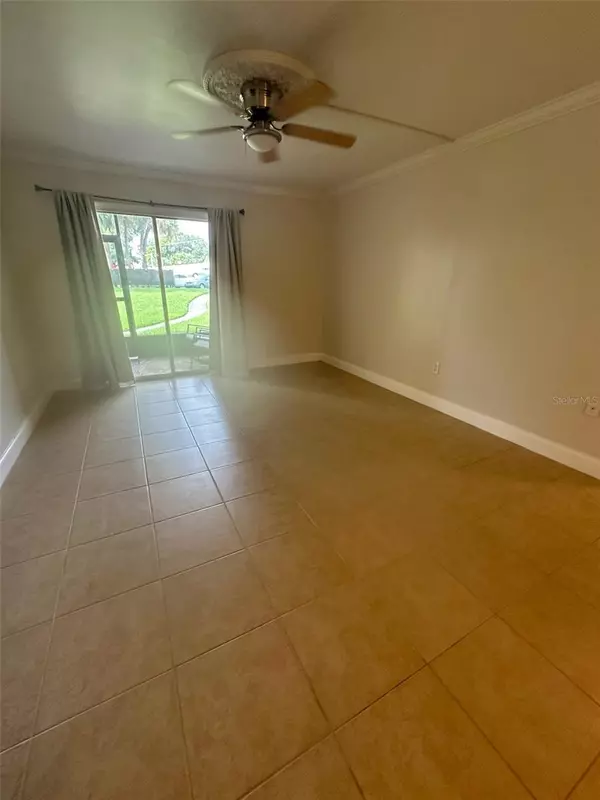 Altamonte Springs, FL 32714,942 LAKE DESTINY RD #A