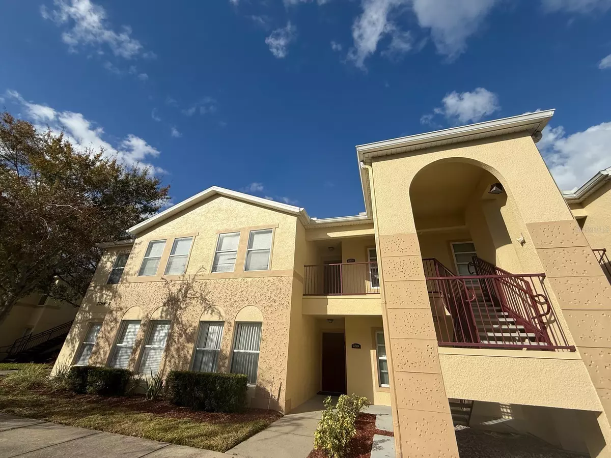 Kissimmee, FL 34746,2790 CLUB CORTILE CIR #B