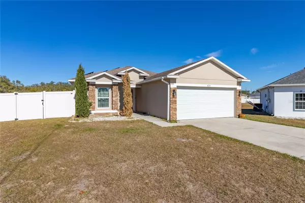 Kissimmee, FL 34759,825 DESMOINES PL