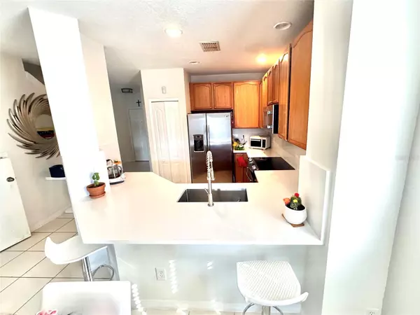 Orlando, FL 32832,10786 SAVANNAH WOOD DR #126