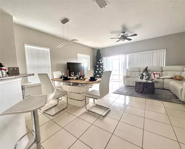 Orlando, FL 32832,10786 SAVANNAH WOOD DR #126