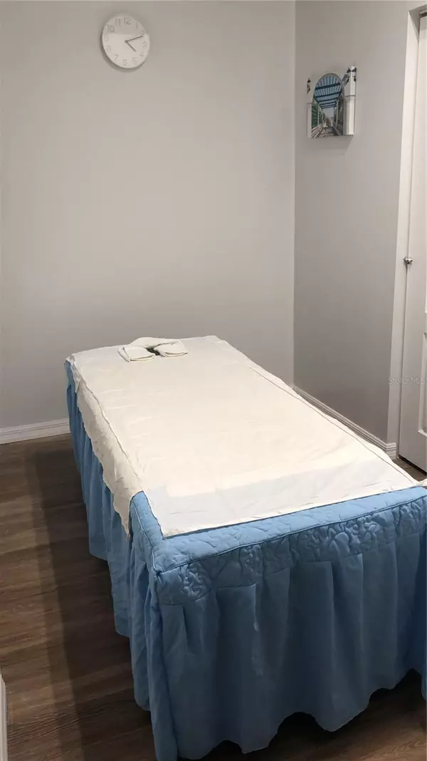 Orlando, FL 32817,3370 ROUSE RD #117