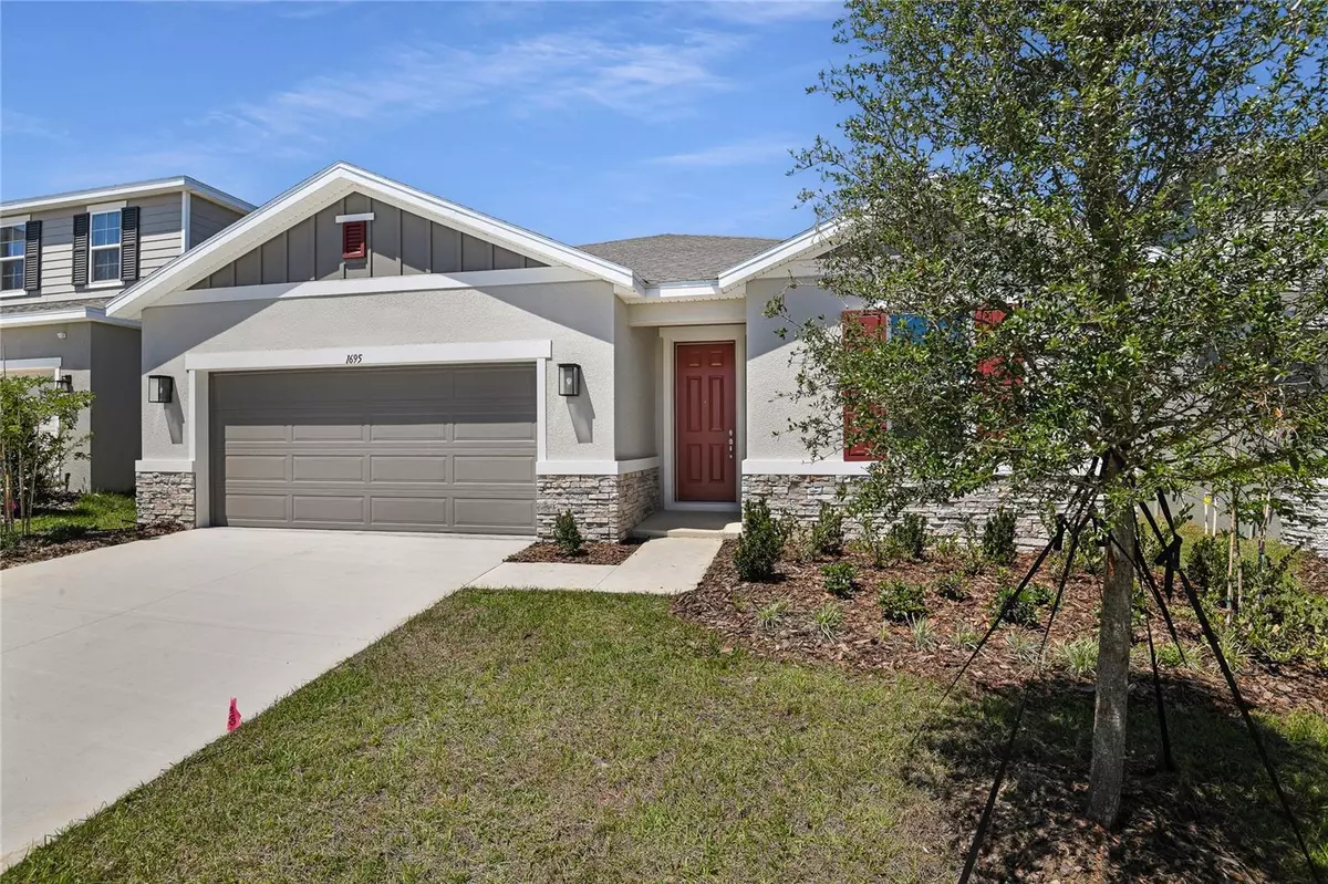 Mascotte, FL 34753,1695 SUGARBELLE CIR