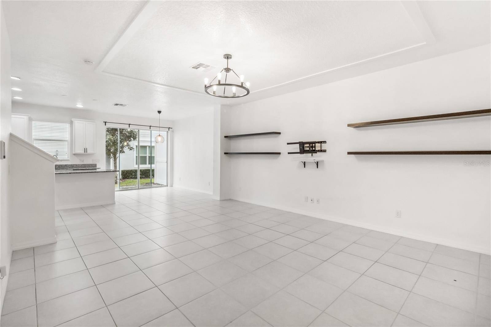 Apopka, FL 32703,1311 E 10TH ST