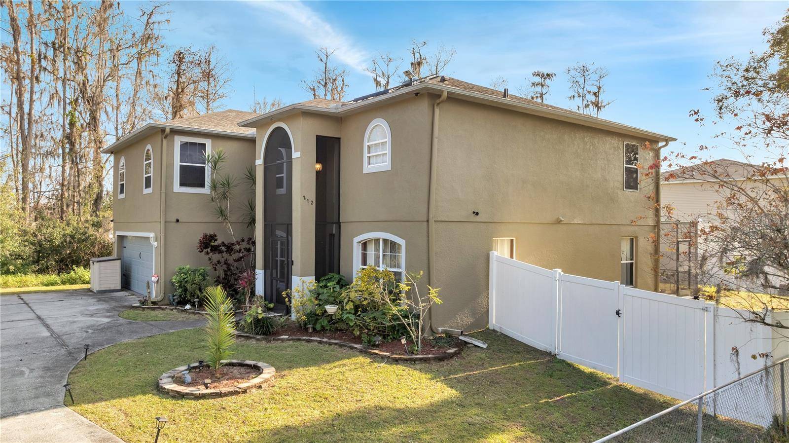 212 RONTUNDA DR,  Kissimmee,  FL 34758