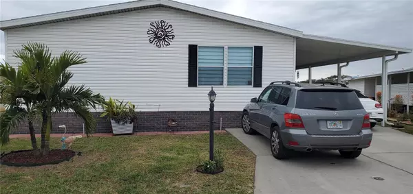 2463 INDEPENDENCE LN, St Cloud, FL 34772
