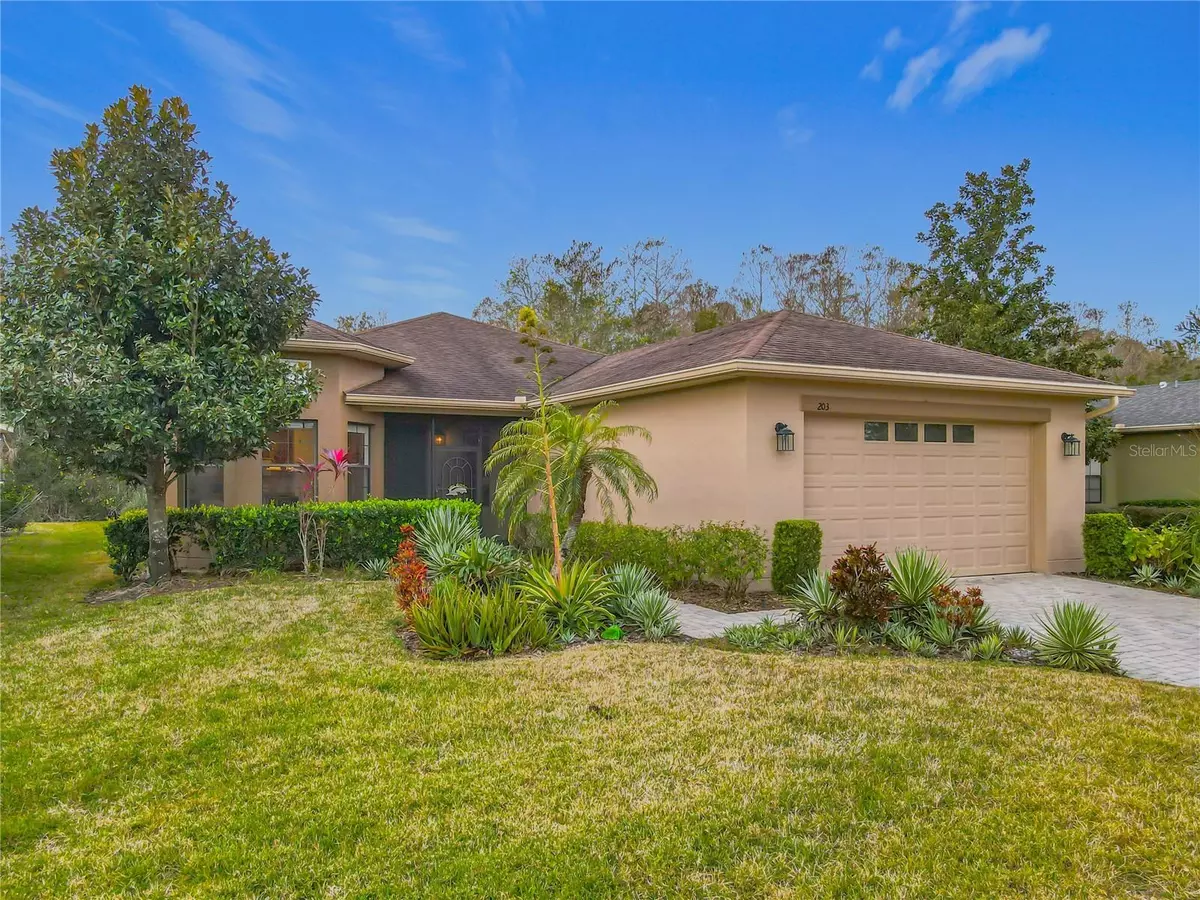 Poinciana, FL 34759,203 LOS GATOS PL