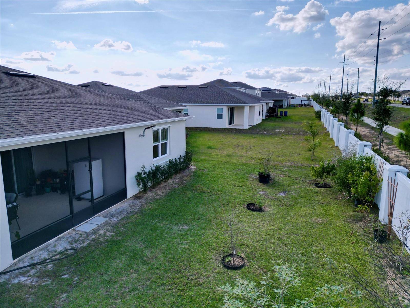 Haines City, FL 33844,1042 HEIRLOOM DR