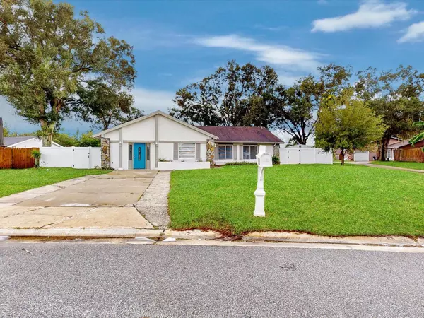 830 E FLAG LN, Kissimmee, FL 34759