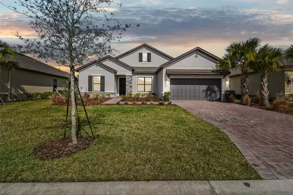 Poinciana, FL 34759,937 WALNUT CREEK LN