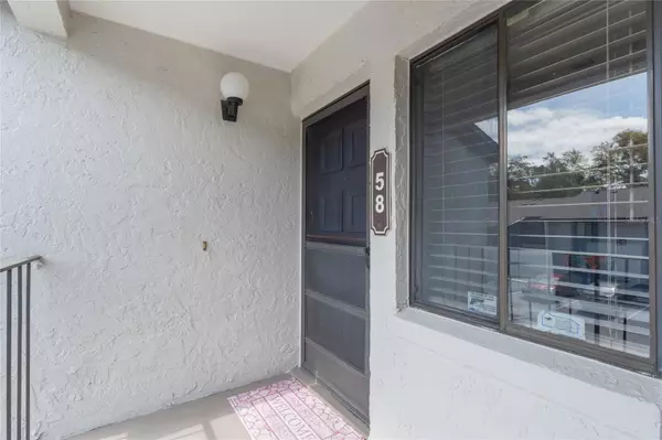 Altamonte Springs, FL 32701,6 ESCONDIDO CIR #58