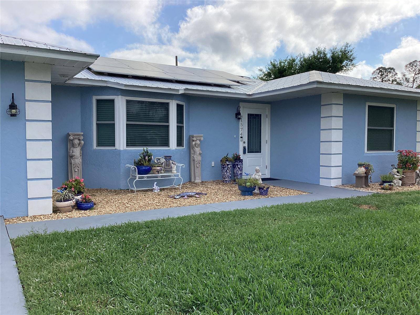 Sebastian, FL 32958,1574 DAMASK LN