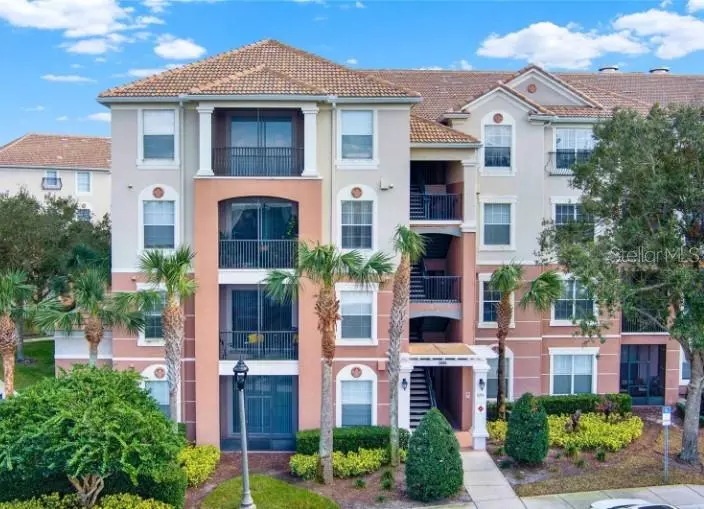 Davenport, FL 33896,8300 PORTOFINO DR #403