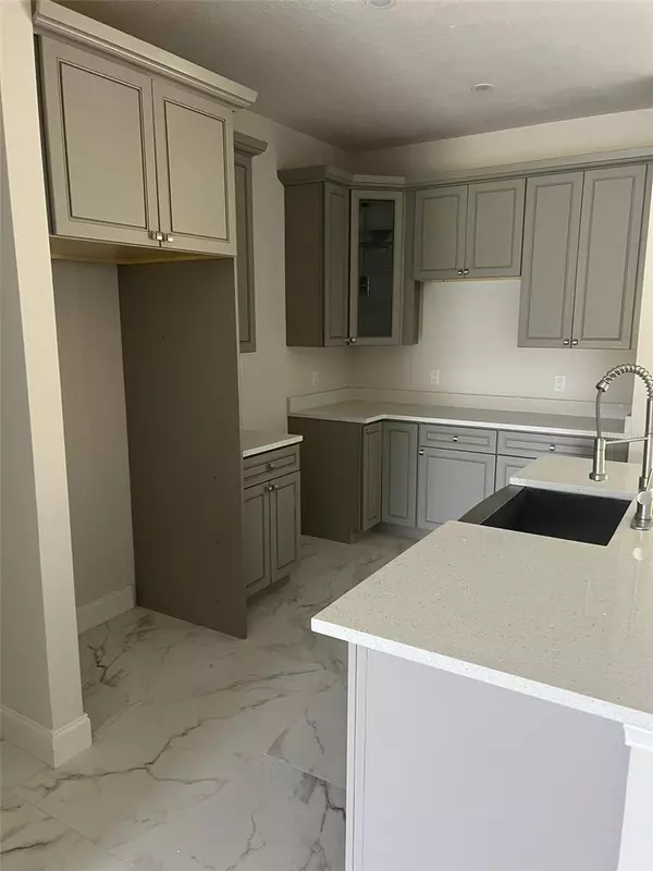 Kissimmee, FL 34759,301 BOWFIN DR