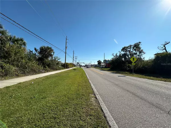 Englewood, FL 34224,6390 SPINNAKER BLVD