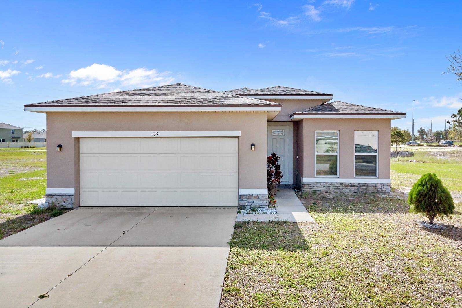 Poinciana, FL 34759,139 COLUMBIA DR