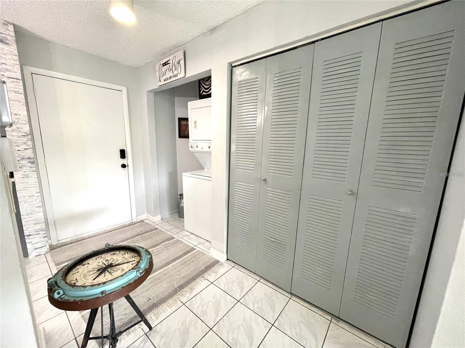 Orlando, FL 32822,2560 WOODGATE BLVD #203
