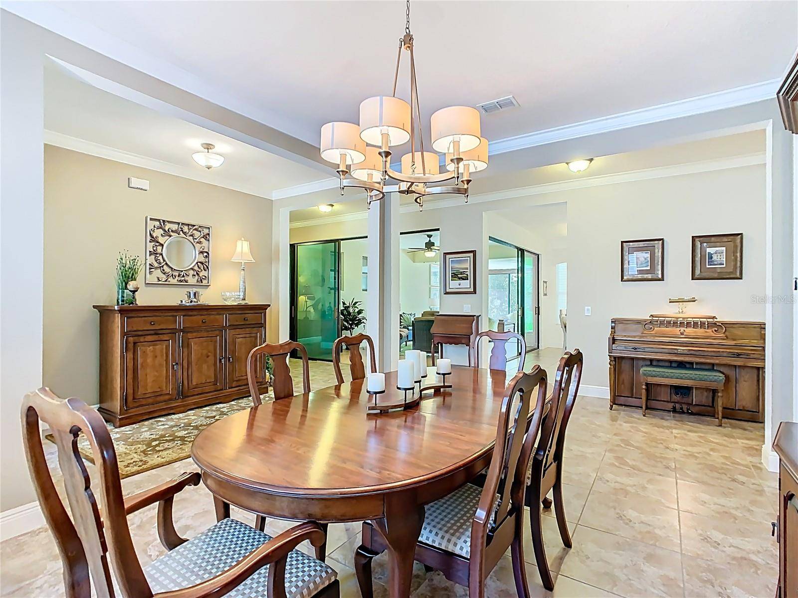 Poinciana, FL 34759,759 VILLA PARK RD