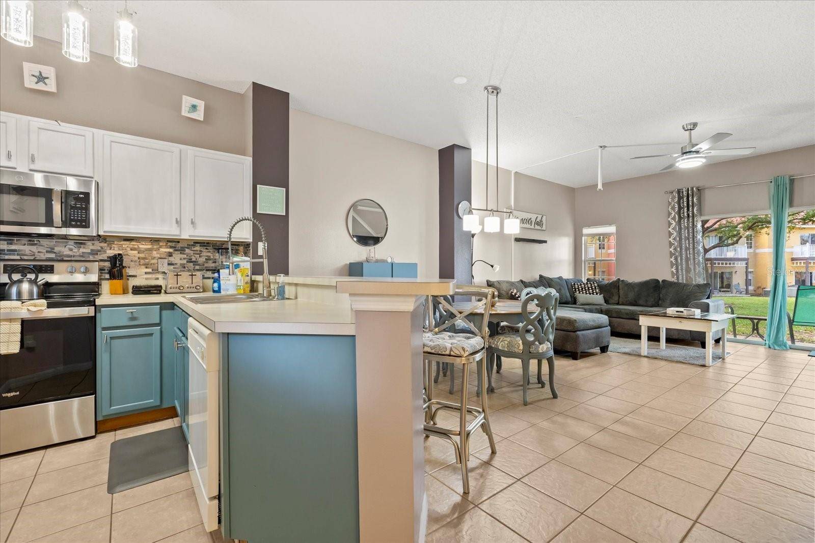 Kissimmee, FL 34747,8534 CRYSTAL COVE LOOP