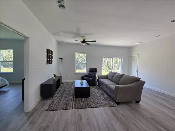 Ocala, FL 34473,4863 SW 159TH LN RD