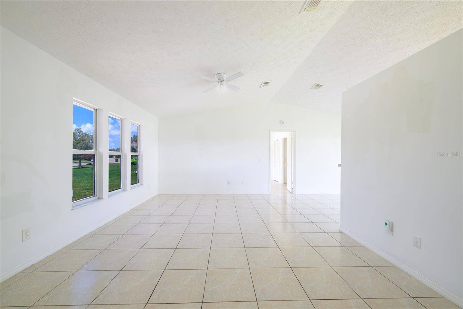 Port St Lucie, FL 34983,554 NW TWYLITE TER