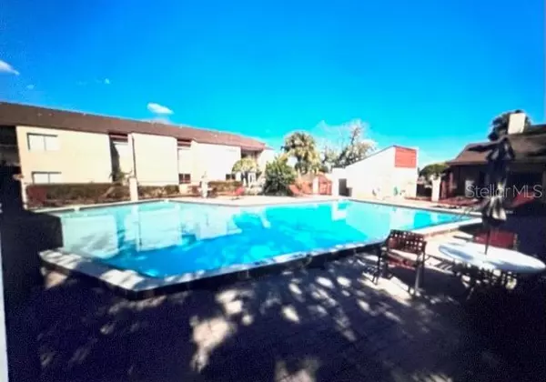 Orlando, FL 32839,2538 CITRUS CLUB LN #105